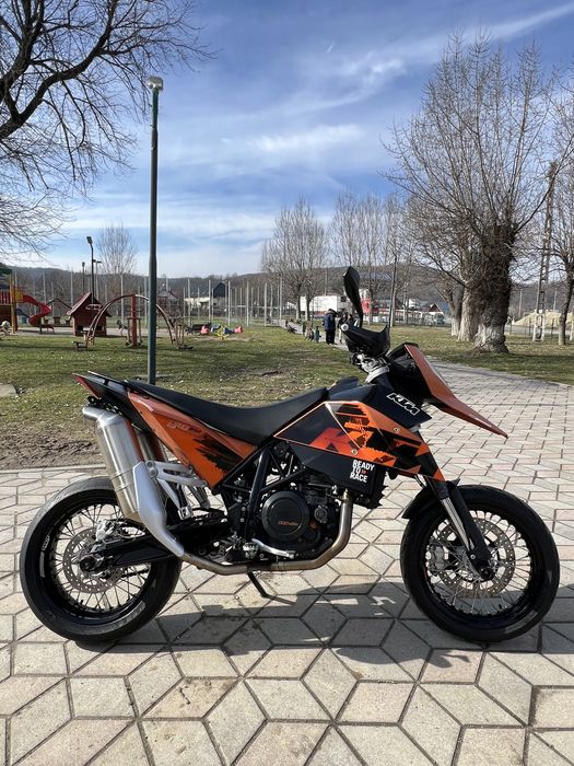 Ktm 690 supermoto