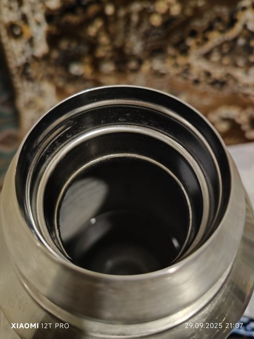 Термос.MRMEI 4.6 литра