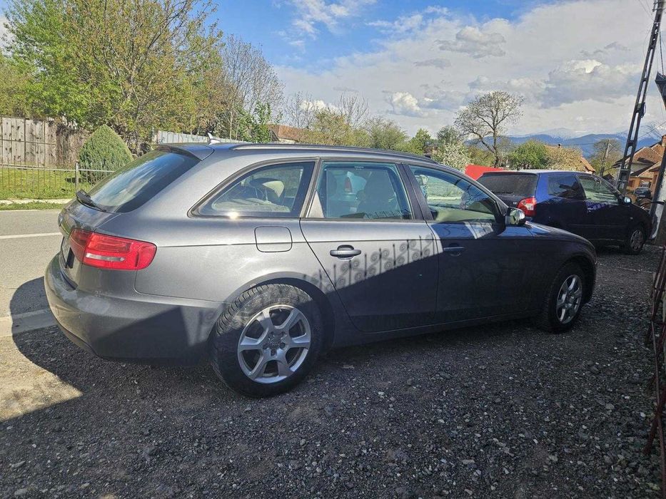 Audi A4  2012