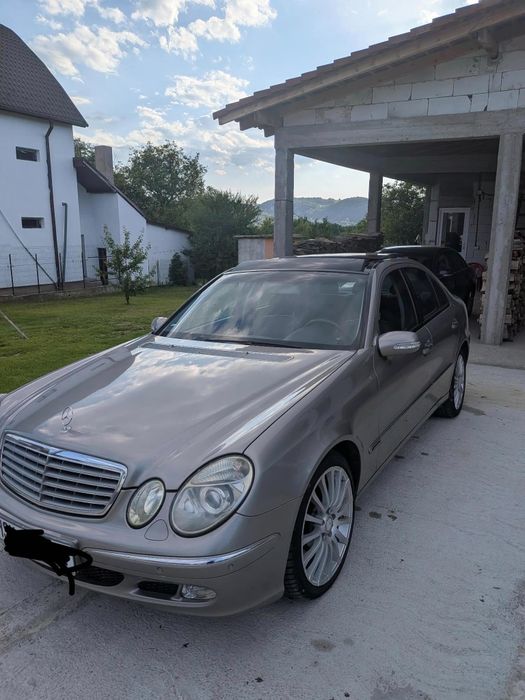 Vand piese Mercedes e class 270