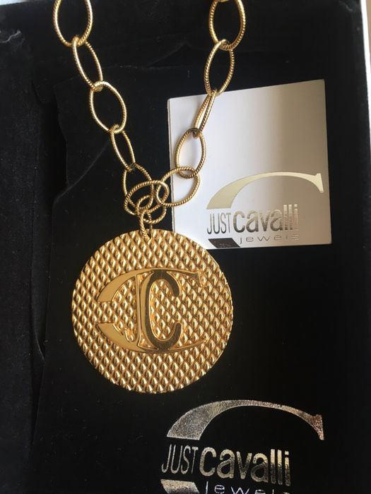 Бижута от известната фирма Just Cavalli