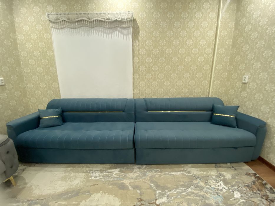 Продается диван новые