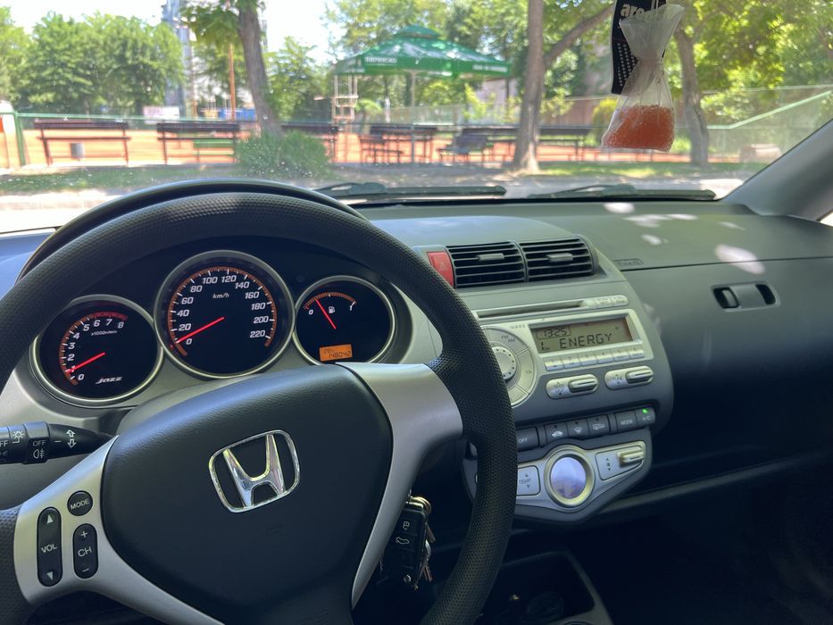 Honda Jazz 1.4i