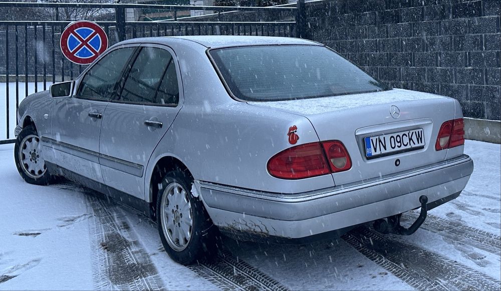 Mercedes E class  E200 2.0 benzina 1997
