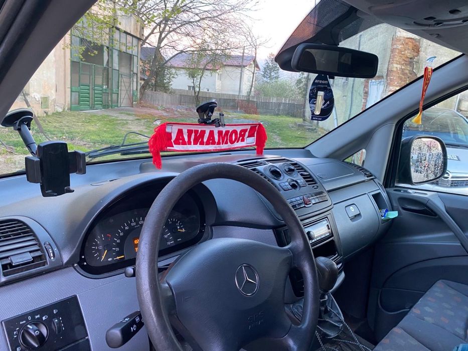 Vând mercedes vito