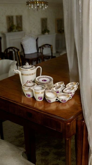 Френски сервиз за чай и кафе Porcelaine de Luxe de la Compagnie Nation