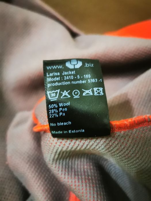 Яке и блуза с къс ръкав от мерино вълна dilling