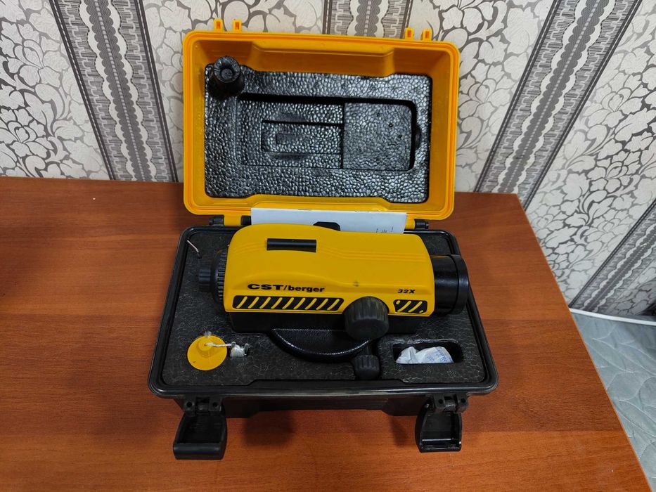 Nivelir CST/berger holati yangi sotiladi