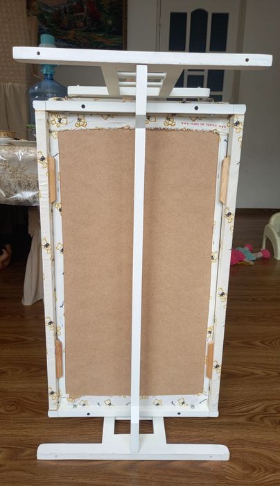 СРОЧНО СРОЧНО Lyulkali kravat sotiladi.

Продаётся кровать-люлька."