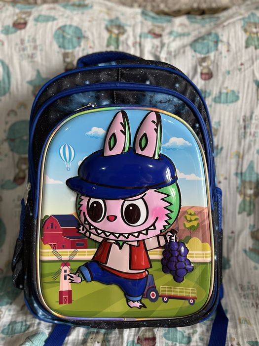 В наличии рюкзаки для школы