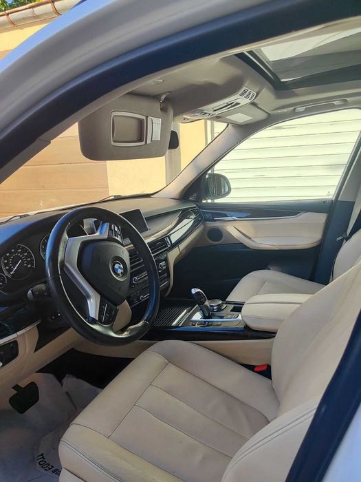 Продавам BMW X5 хDrive35i