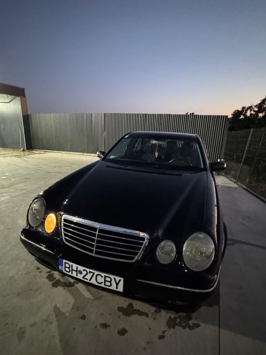 MERCEDES-BENZ E-Class 2001 — imagine 4