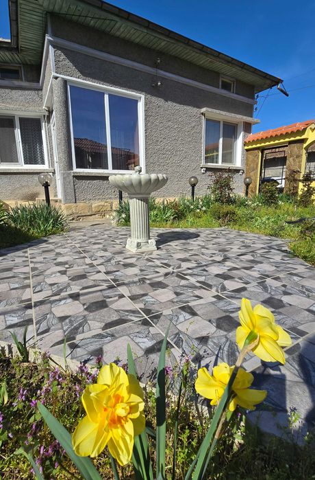 Продава се Къща в Търговище, Център - 130 кв.м за 577 €/кв.м - Снимка #4