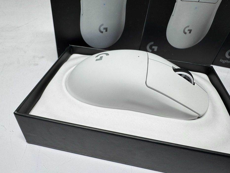 Мишка геймърска  Logitech PRO X Superlight 2