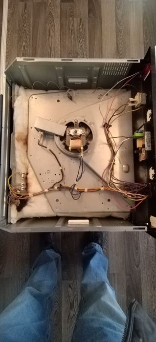 Фурна за вграждане BEKO