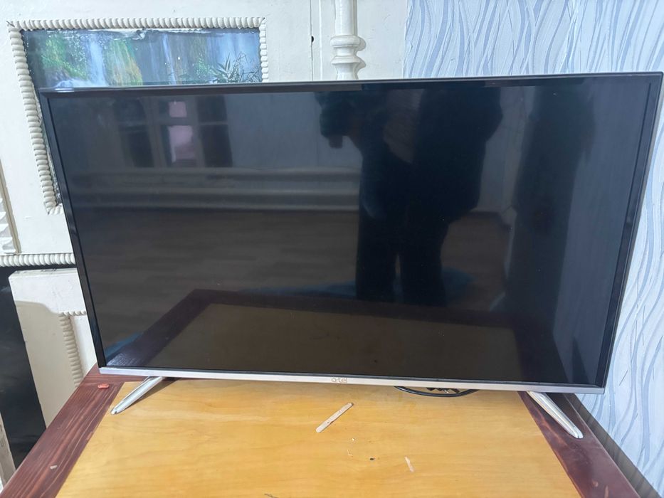 Телевизор артел плоский экран