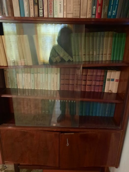 Мебель для дома.дачи