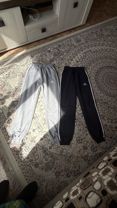 Продам спортивные трико для подростков.