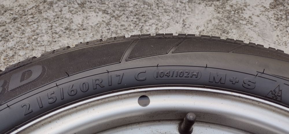 Cauciucuri de iarnă 216 60 R17 C-uri Dunlop Made in Germany