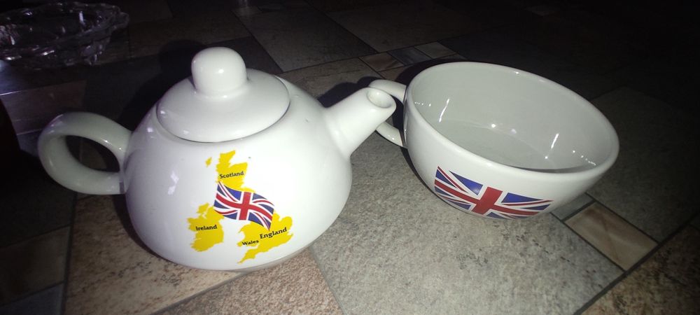 Продам     посуду