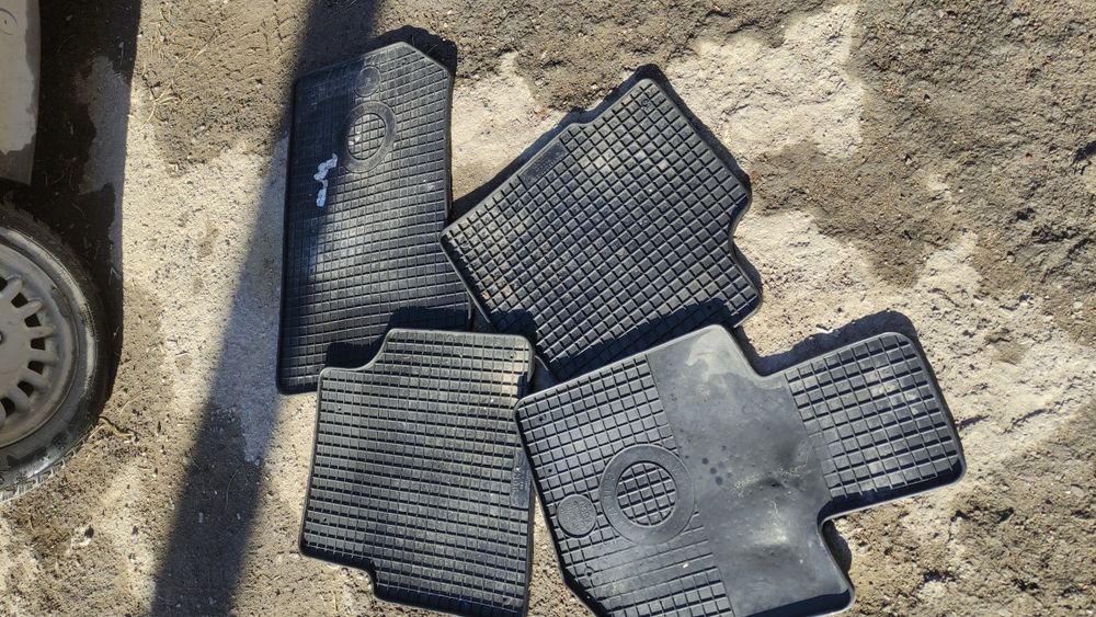 Коврики на БМВ Е36