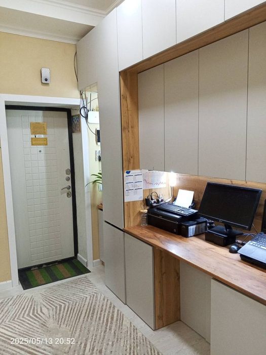 Продаётся 2 комнатная квартира Азия Хаус в Яшнабадском районе