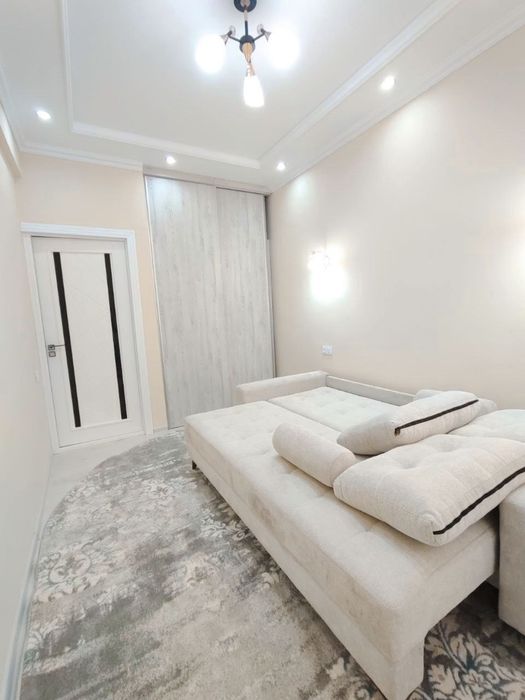 Срочна сдается 2 комнатная квартира Шаумяна