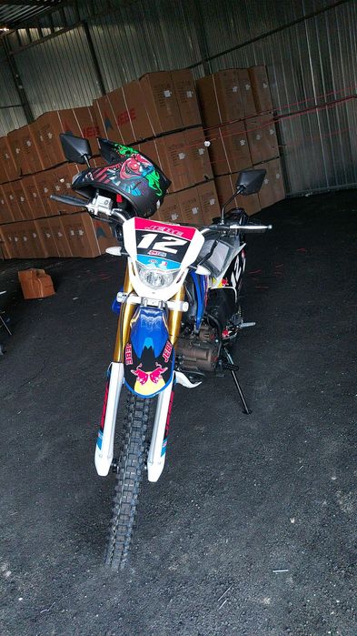 мотоцикл эндурo  250куб