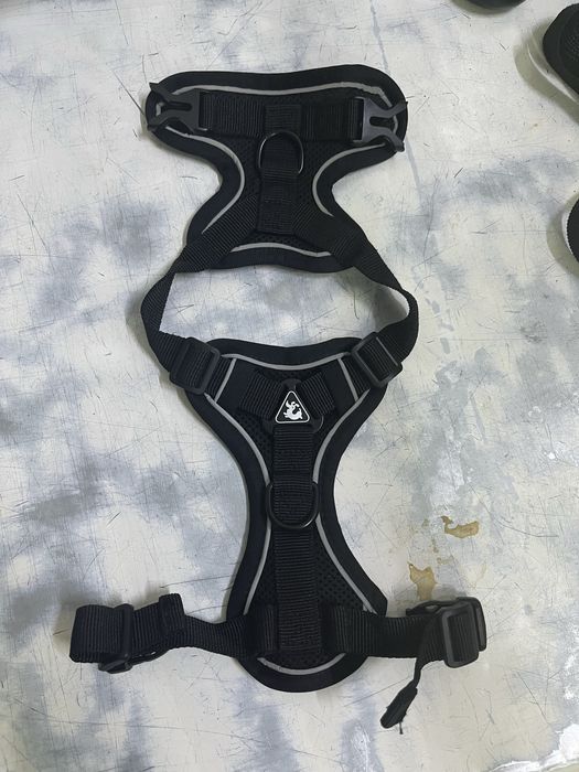 Продам шлейку для собаки, размер М