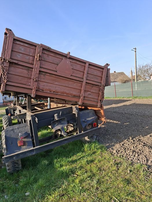 Vând remorcă de 7 tone