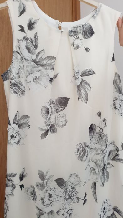 Rochie M/L impecabila