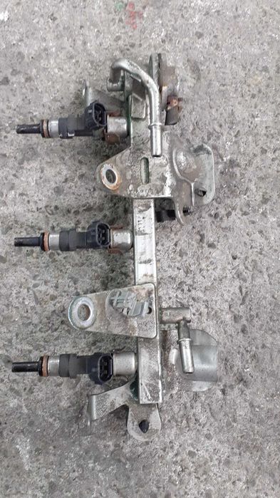 Rampa injectoare Dacia Logan 2 0.9 benzina