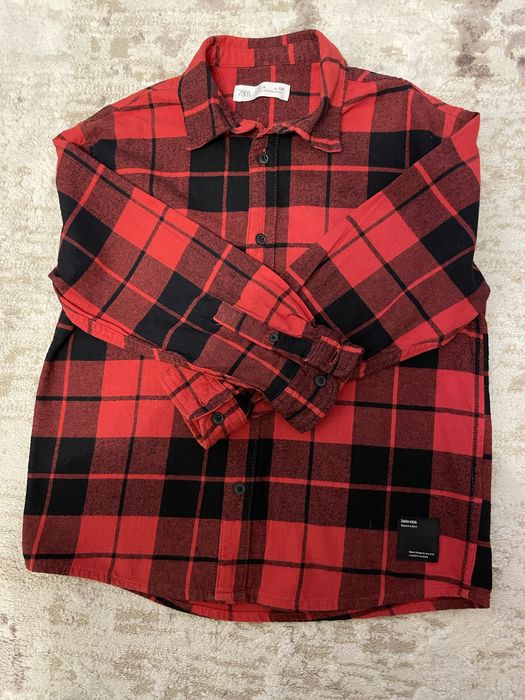 Vand camasa Zara pentru copii (134 cm 8-9 ani)