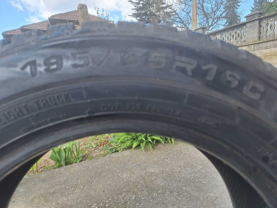 Продавам зимни гуми