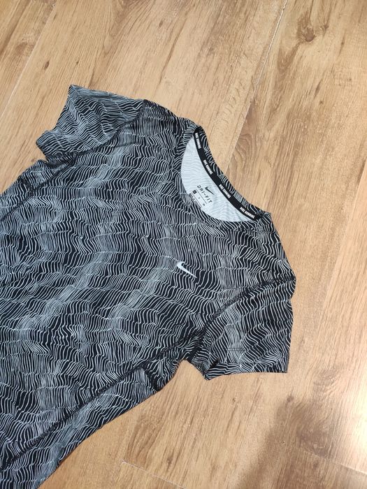 Tricou dama Nike Running mărimea S