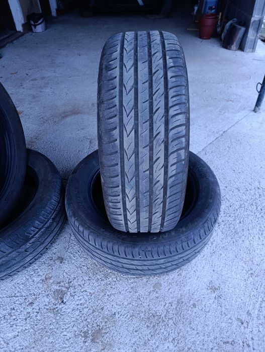 Летни Гуми 235/55 R19