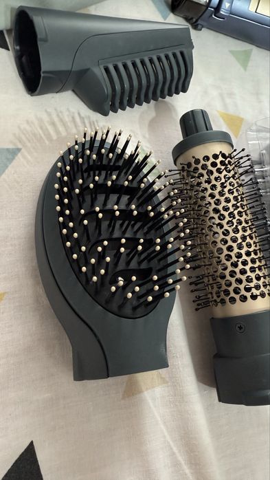 Perie rotativa BaByliss cu 5 accesorii