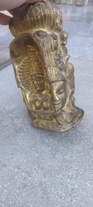 Statuie din Bronz, Detalii în fotografii