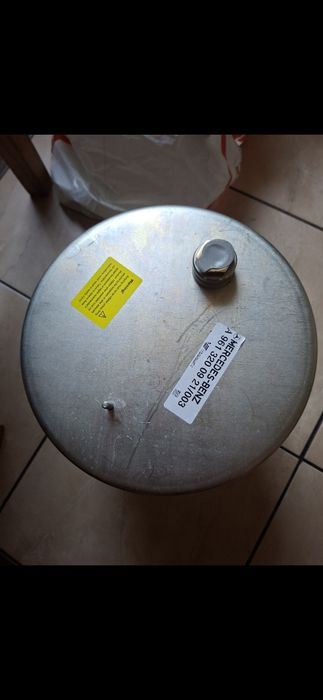 Perna aer Mercedes Actros, punte spate
