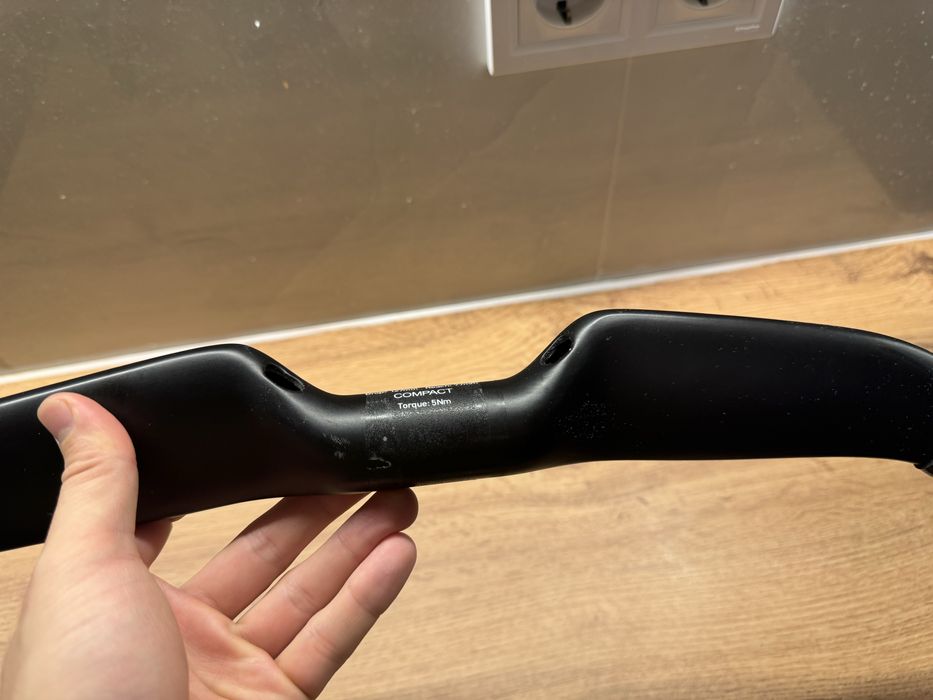 Карбоновый руль аеро баран