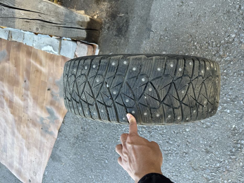 Комплект зимних колёс Goodyear UltraGrip