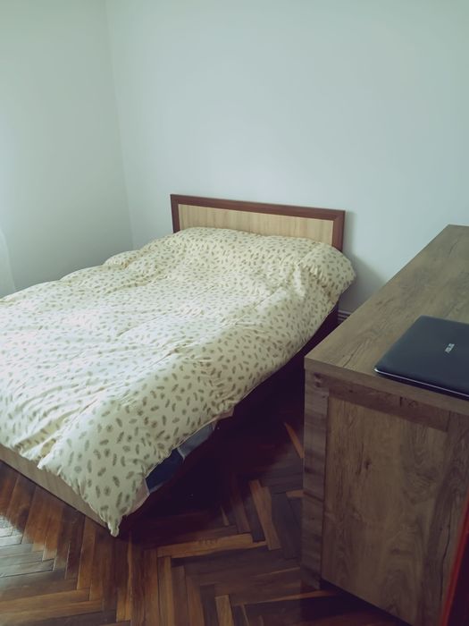 Vând apartament 2 camere decomandat