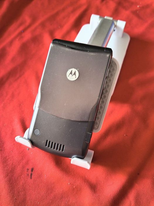 Motorola V3i ( decodat)