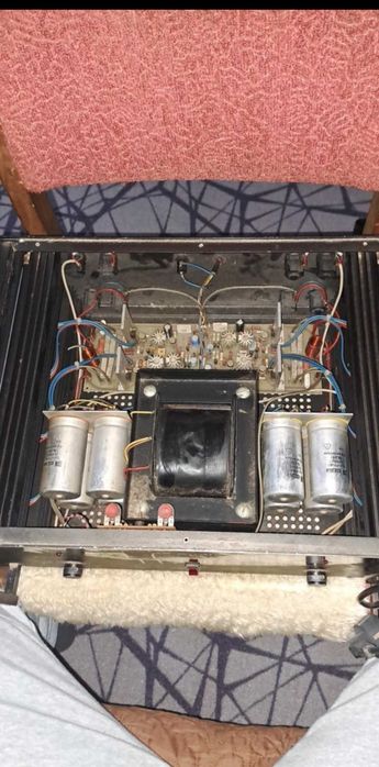 Продавам крайно стъпало dB Audio 300 – 2x150W, двуканално