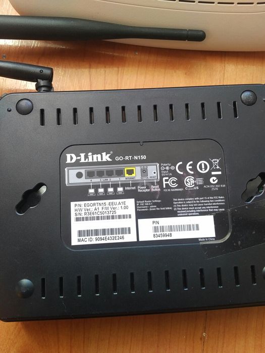 Routter wireless TP-LiNK si D-Link