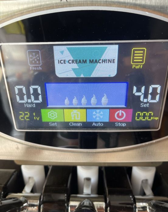 Masina Inghetata Stradala compresor Panasonic 28L/H 2700W