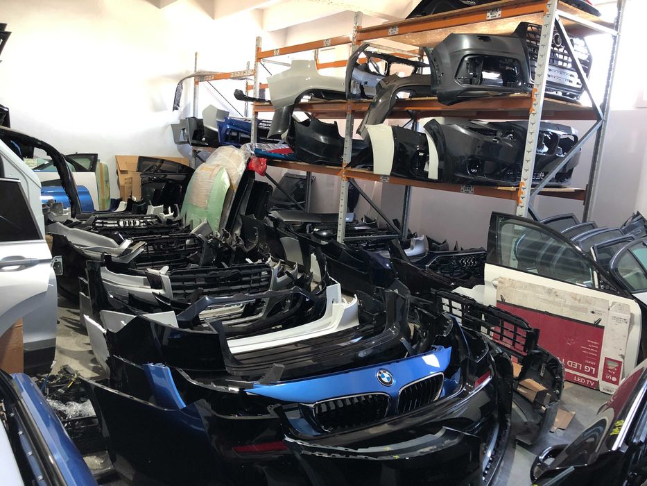 Bara fata Audi A1 8X si 82A, A3 8V, A4 B9, A6 C8, Q3 8U0