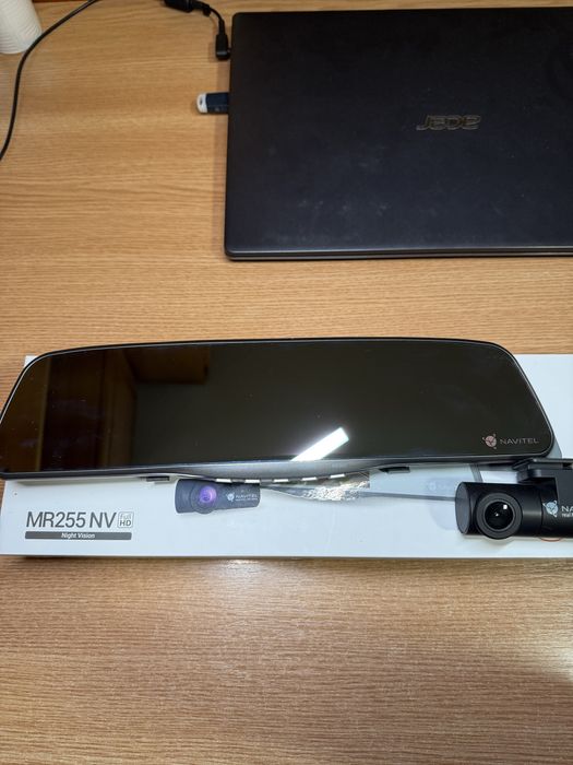 Navitel MR255 NV – Cameră retrovizoare + cameră spate – Full HD