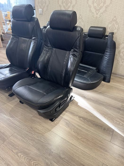 Салон е53 Ломайки