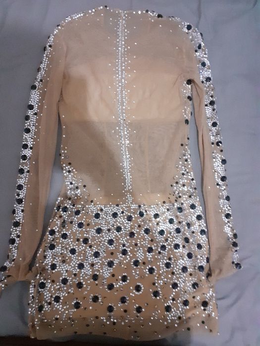 Продам платье срочно